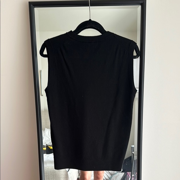 COS Black Sleeveless V-Neck Vest - Picture 2 of 2